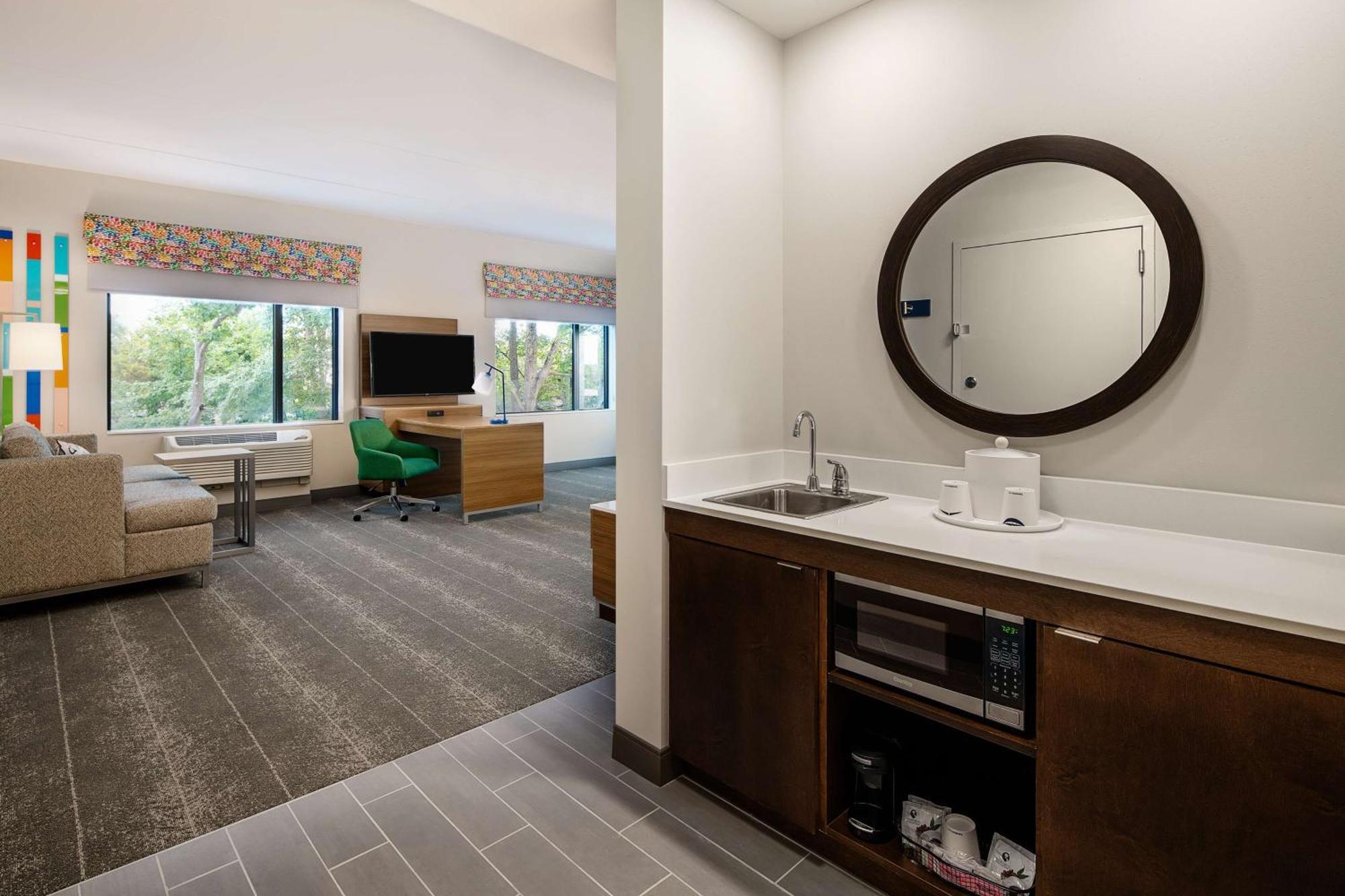Hampton Inn & Suites Raleigh Midtown, Nc Dış mekan fotoğraf